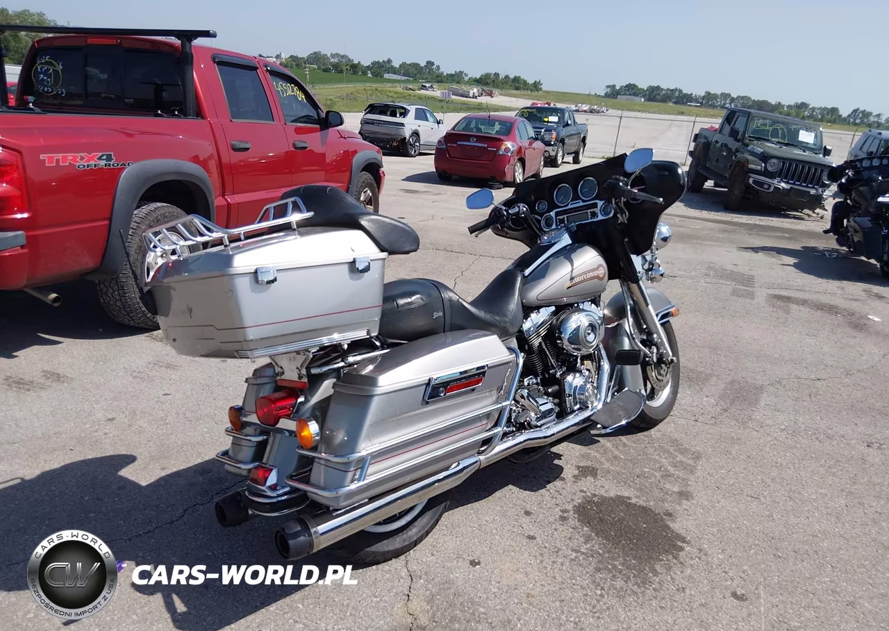 2007 Harley-Davidson Flht Classic VIN:1HD1FF4147Y725443 - 4