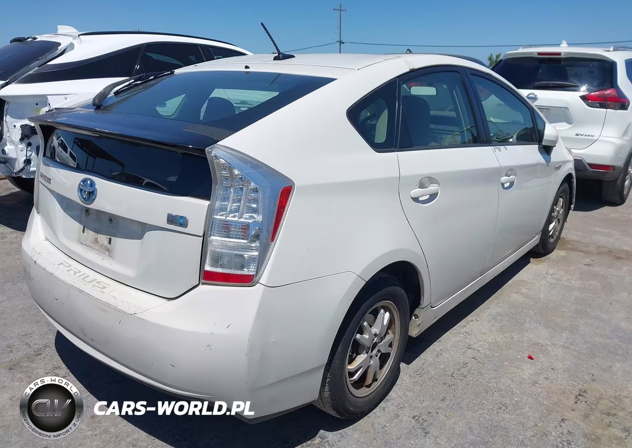 2010 Toyota Prius Ii VIN:JTDKN3DU6A0063727 - 4