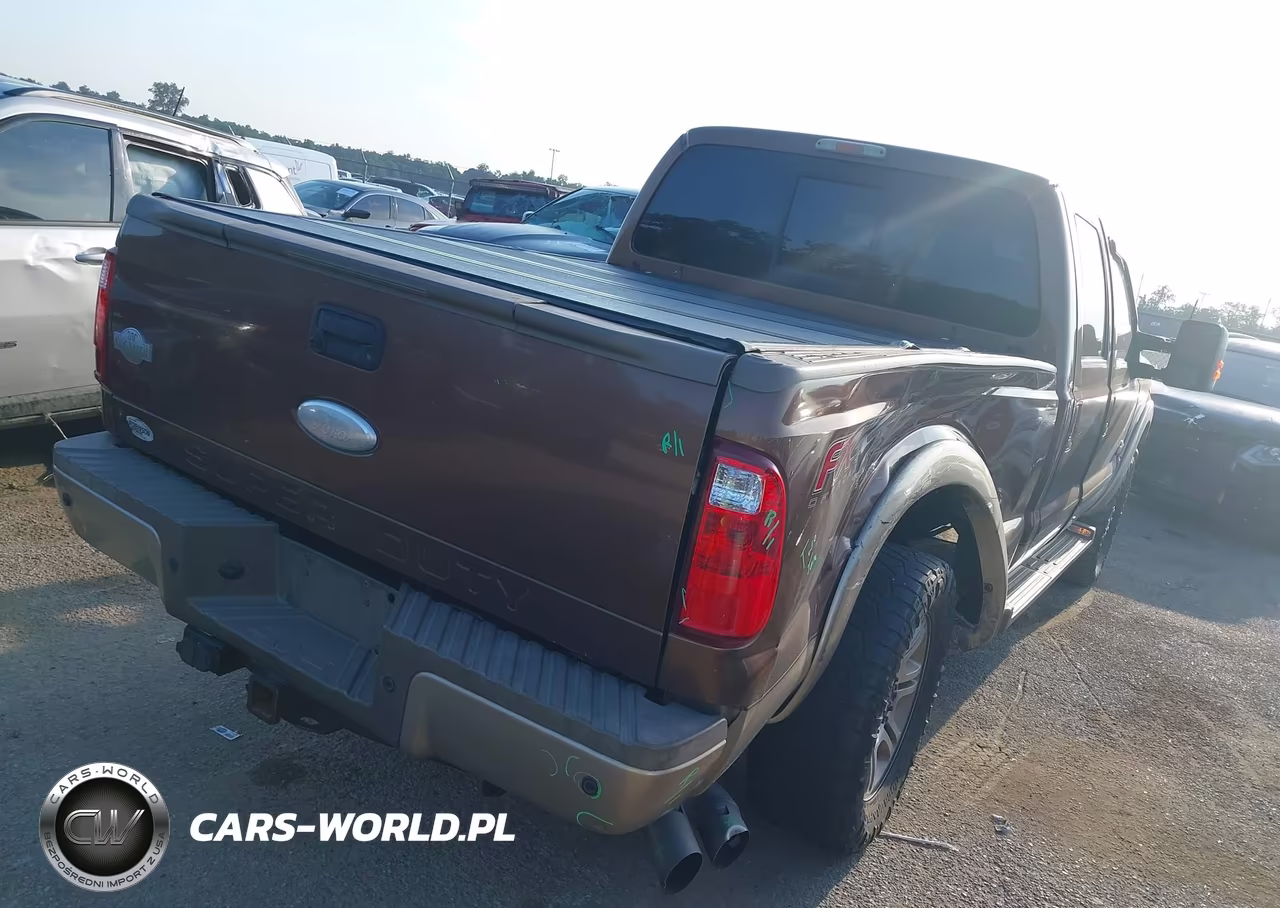 2012 Ford Super Duty F-250 Srw King Ranch-Lariat-Xl-Xlt VIN:1FT7W2BT7CEC60449 - 4