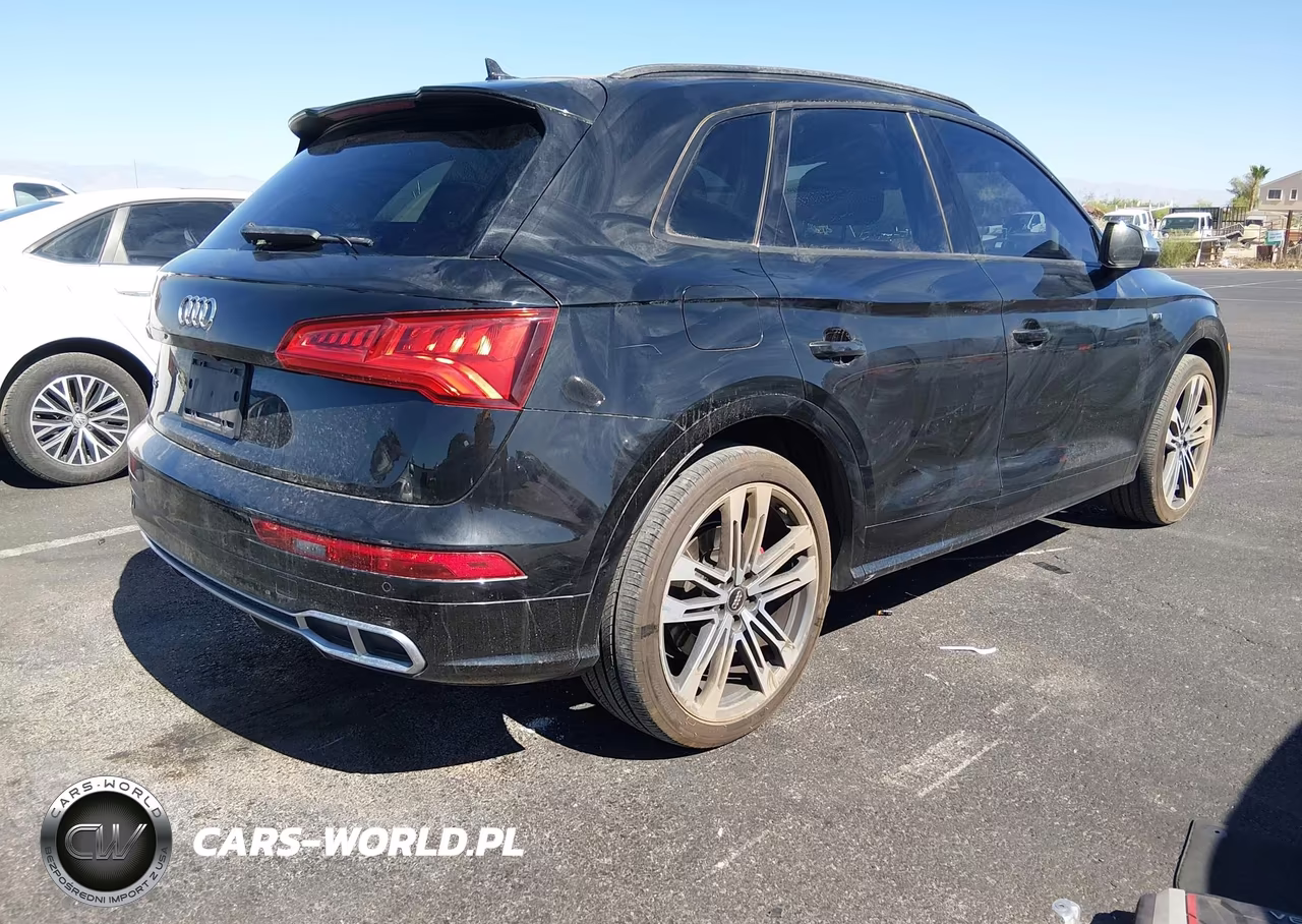2018 Audi Sq5 3.0T Premium Plus VIN:WA1A4AFY2J2024523 - 4