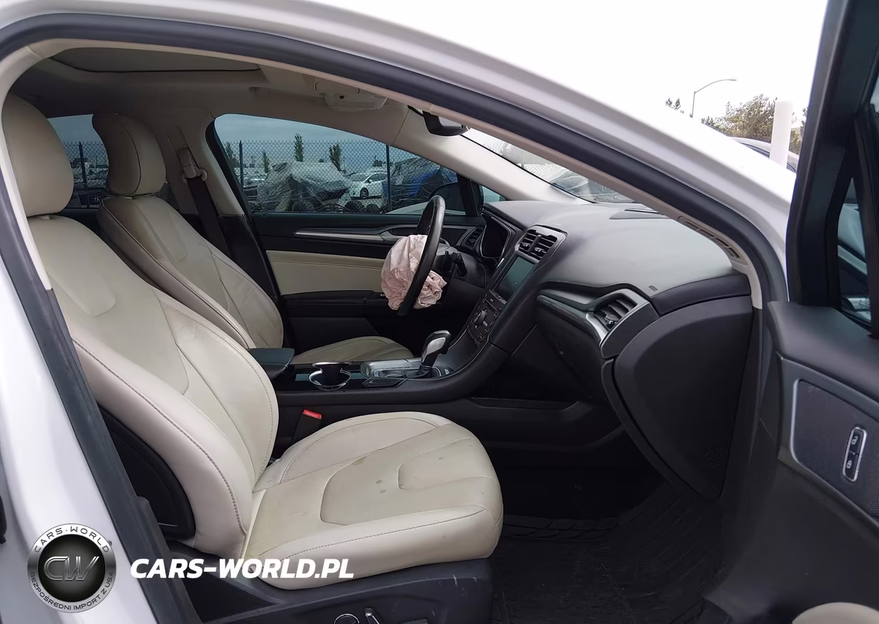 2016 Ford Fusion Titanium VIN:3FA6P0K96GR400775 - 5
