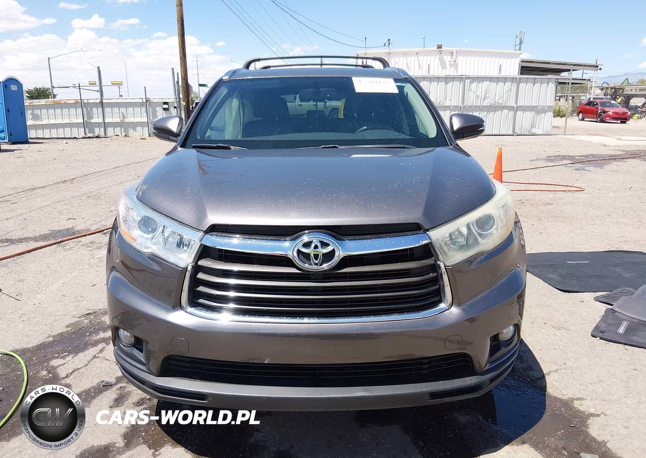 2016 Toyota Highlander Xle V6 VIN:5TDJKRFH2GS301036 - 12