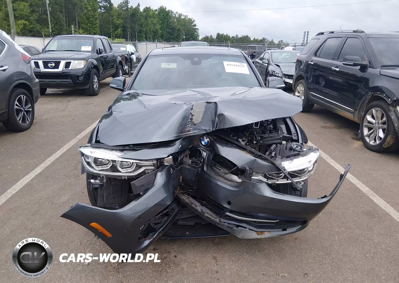 2018 BMW 330I VIN:WBA8B9C59JK676832 - 12