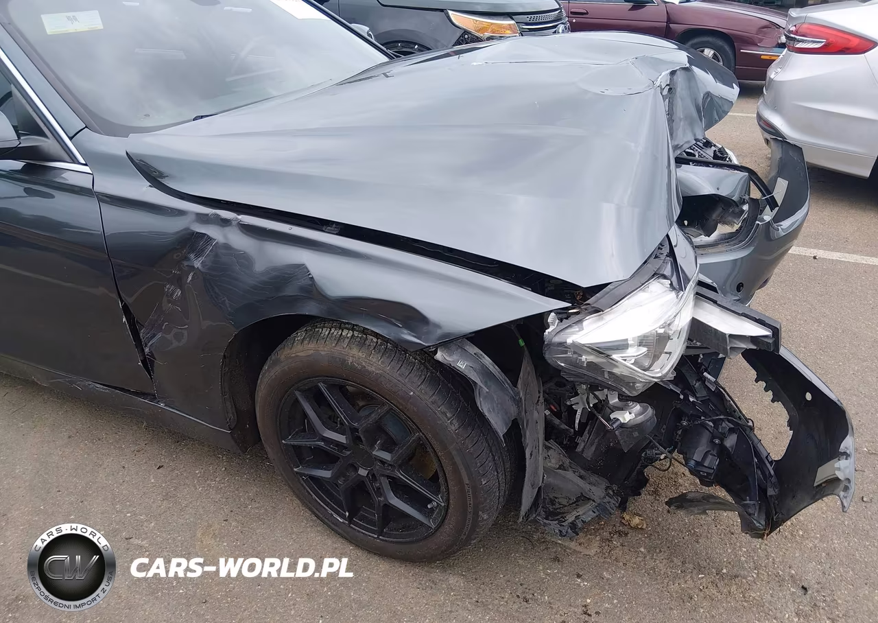 2018 BMW 330I VIN:WBA8B9C59JK676832 - 18
