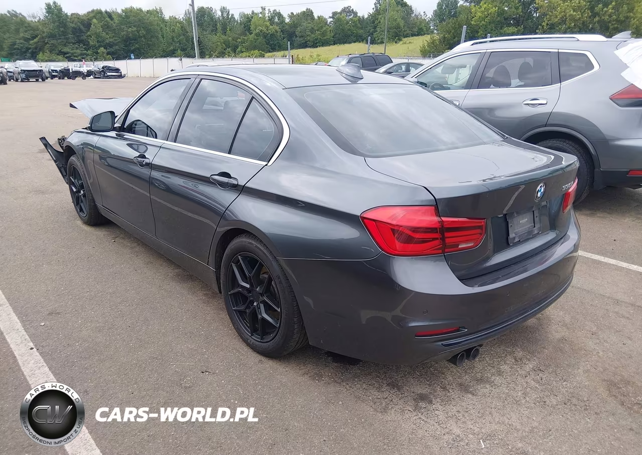 2018 BMW 330I VIN:WBA8B9C59JK676832 - 3