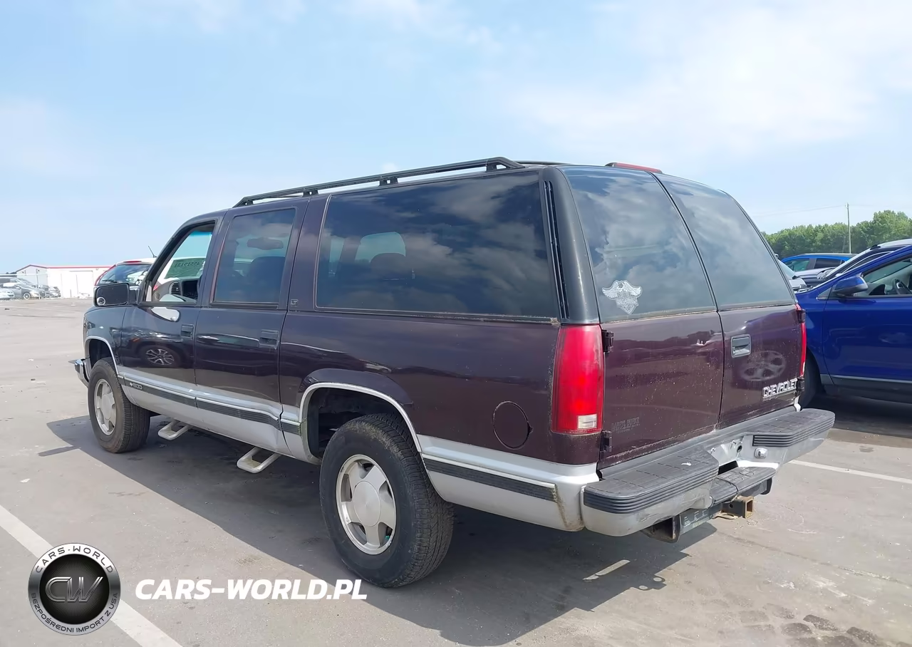 1997 Chevrolet Suburban 1500 VIN:1GNFK16R4VJ411801 - 3