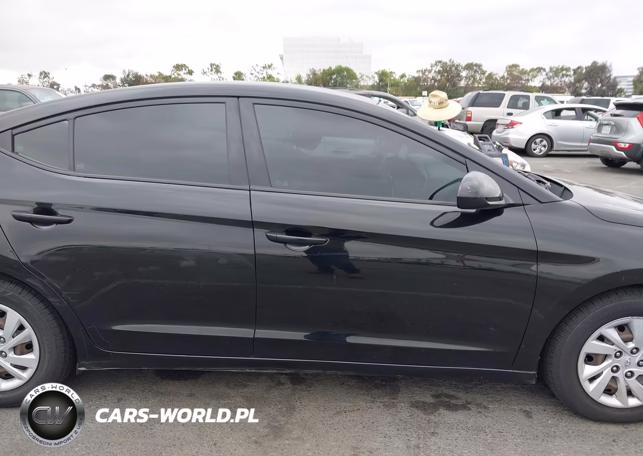 2019 Hyundai Elantra Se VIN:5NPD74LF6KH405547 - 13
