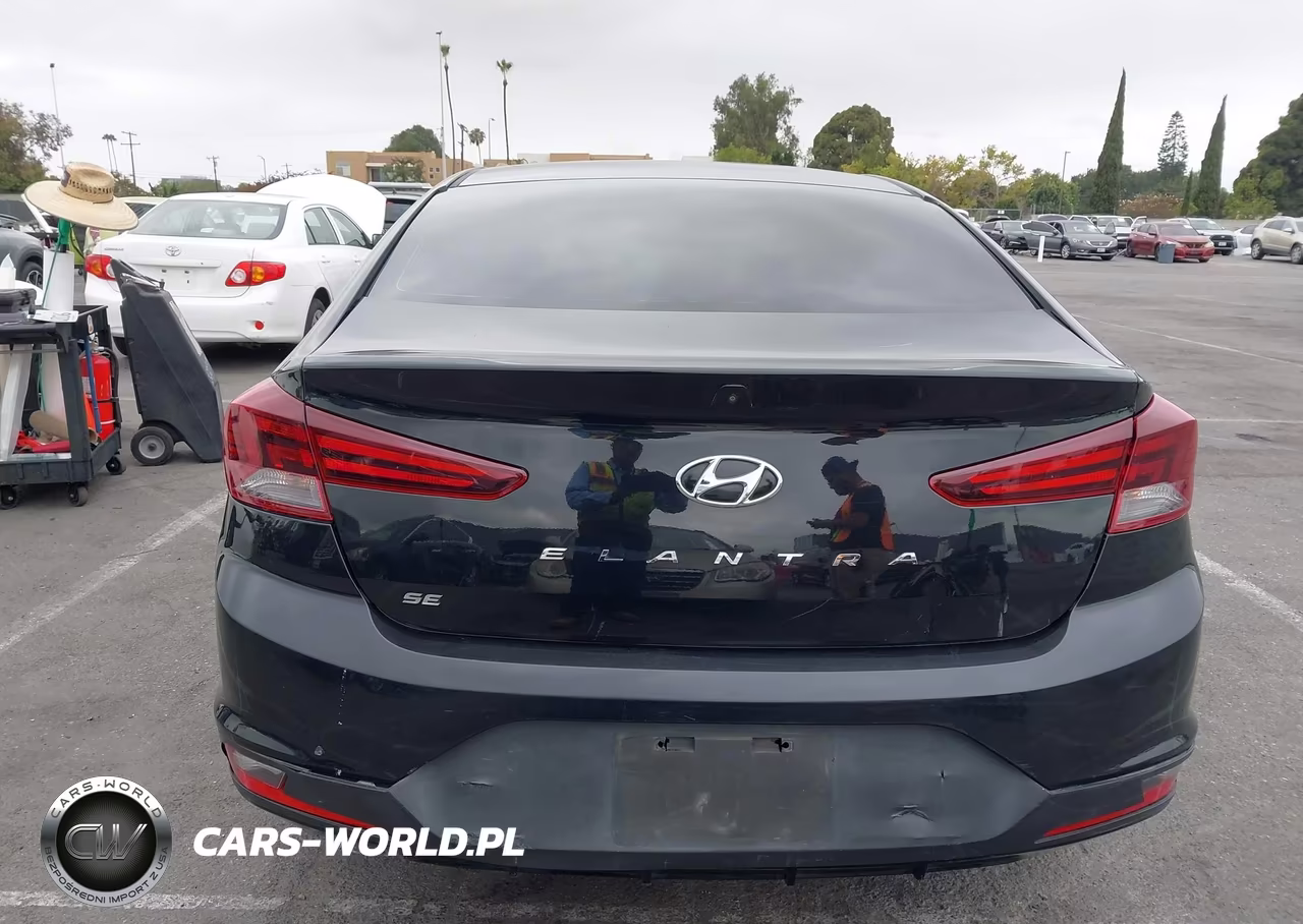 2019 Hyundai Elantra Se VIN:5NPD74LF6KH405547 - 16