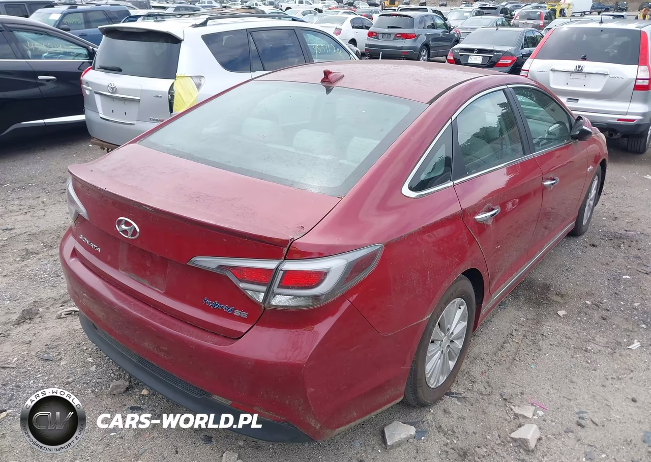 2016 Hyundai Sonata Hybrid Se VIN:KMHE24L13GA011022 - 4