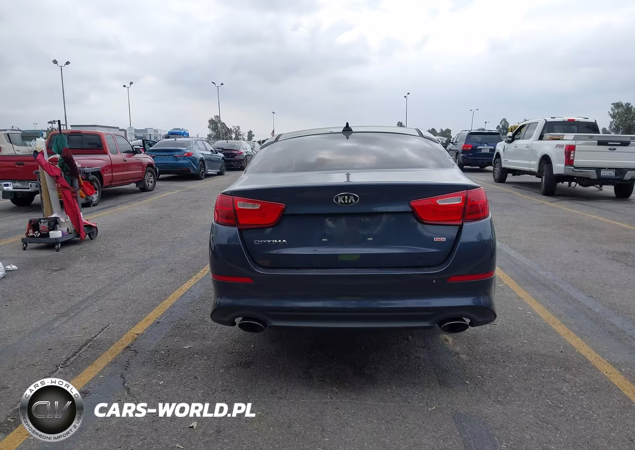2015 Kia Optima Lx VIN:5XXGM4A76FG471387 - 18