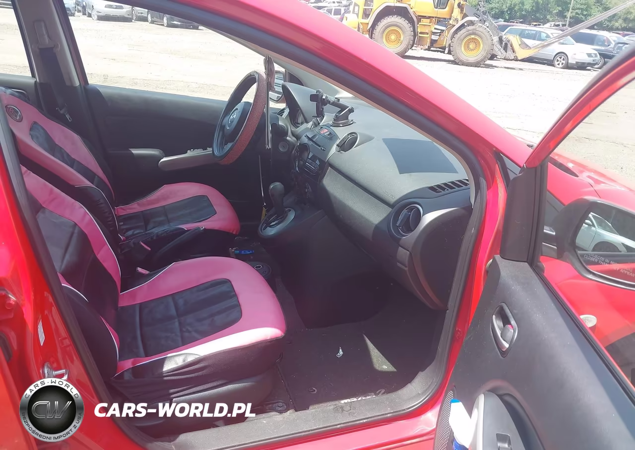 2011 Mazda Mazda2 Sport VIN:JM1DE1HZ8B0114553 - 5