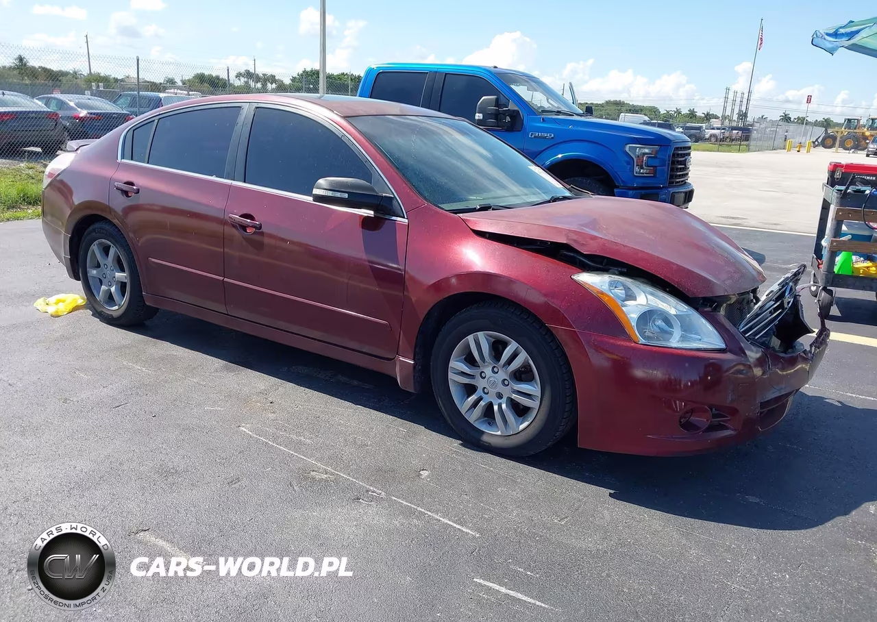2010 Nissan Altima 2.5 S – zdjęcie 1 z 16