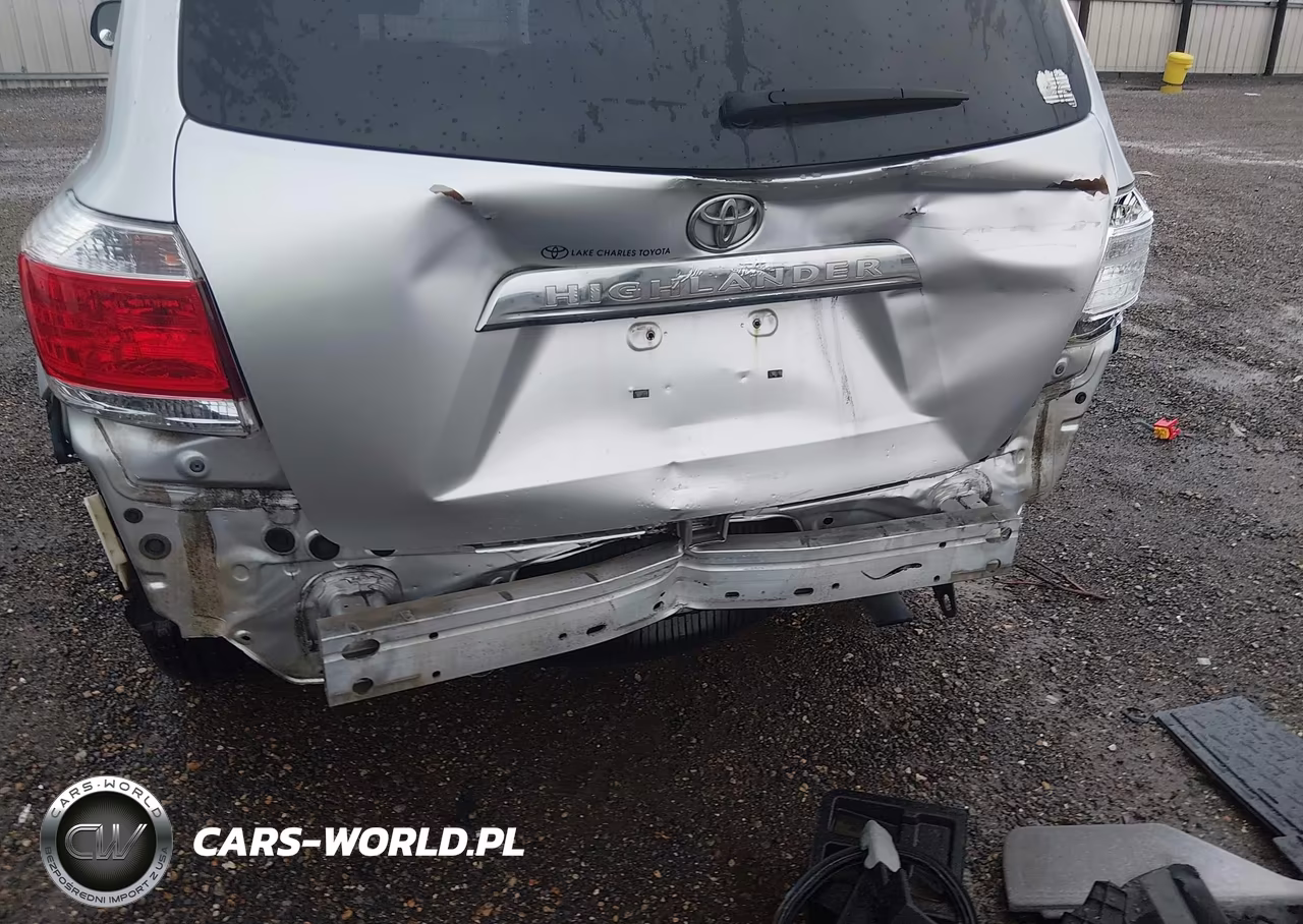 2013 Toyota Highlander VIN:5TDZA3EH7DS040731 - 4