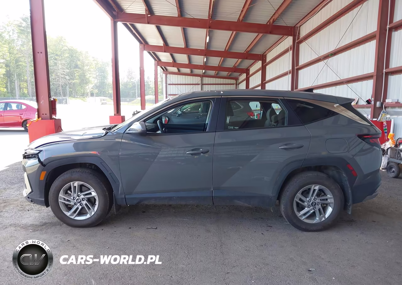 2025 Hyundai Tucson Se VIN:5NMJACDE9SH596740 - 15