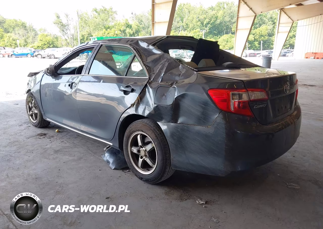 2012 Toyota Camry Le VIN:4T1BF1FK1CU002404 - 3