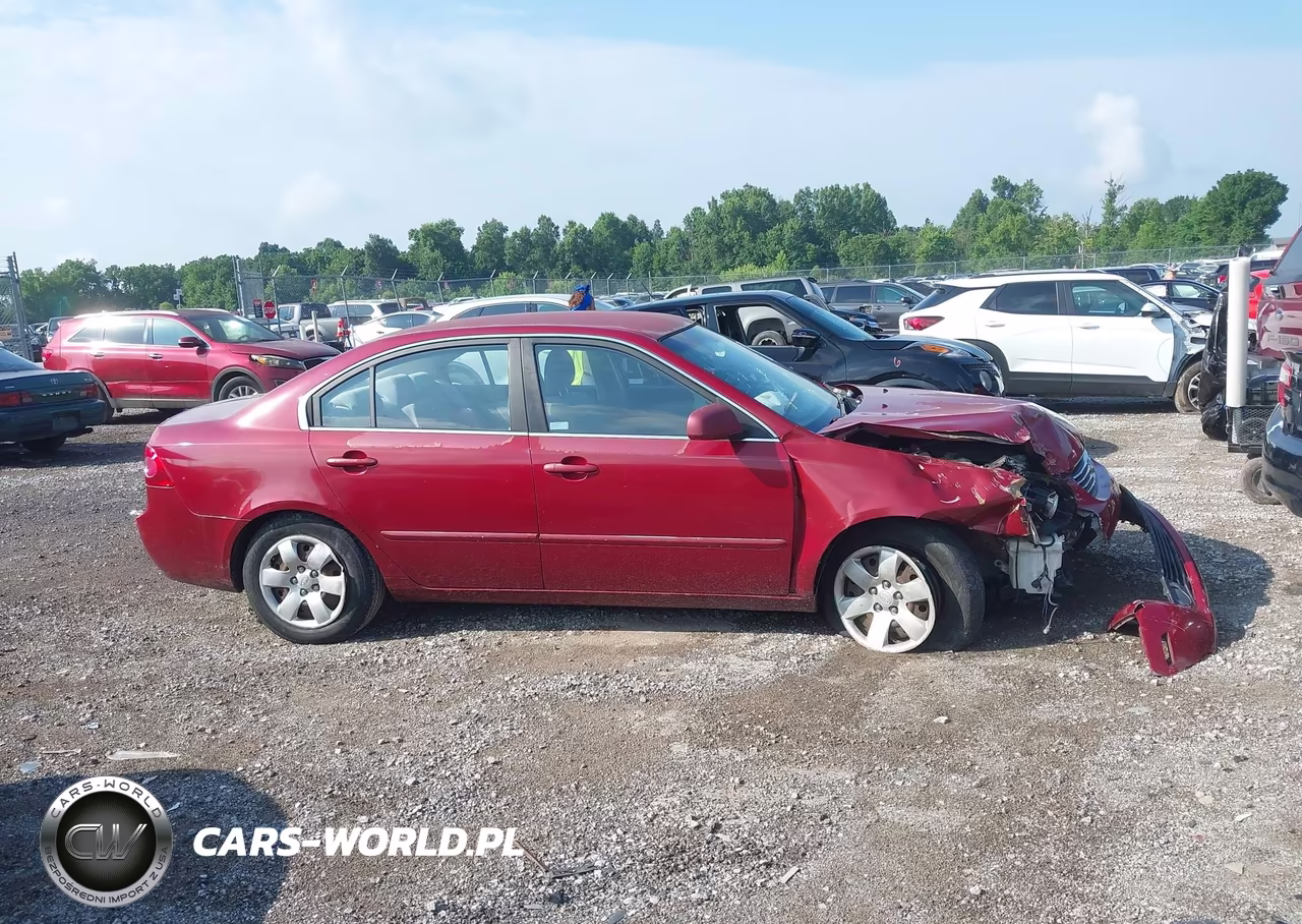 2008 Kia Optima Lx VIN:KNAGE123485222615 - 14