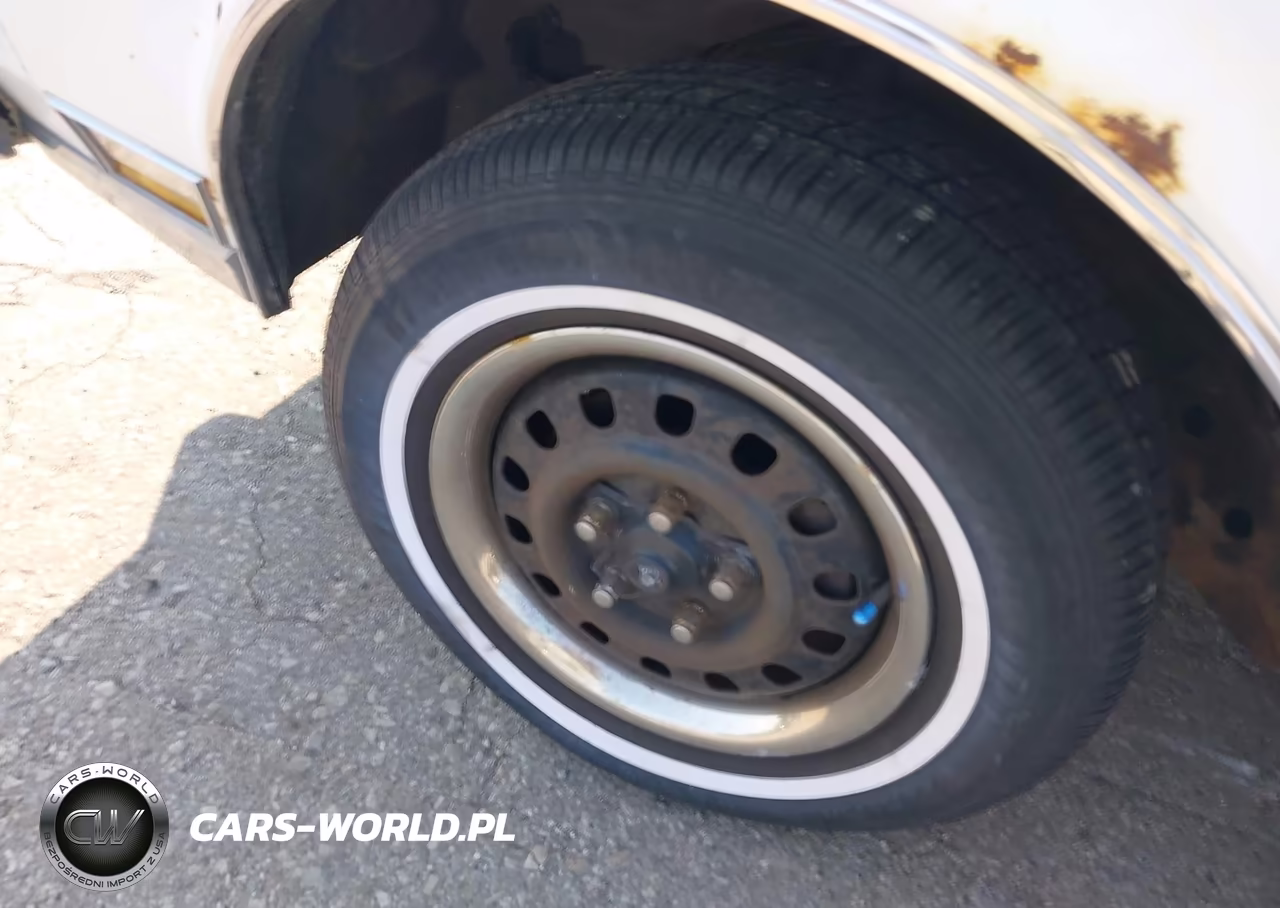 1985 Buick Riviera VIN:1G4EZ57Y4FE463271 - 12