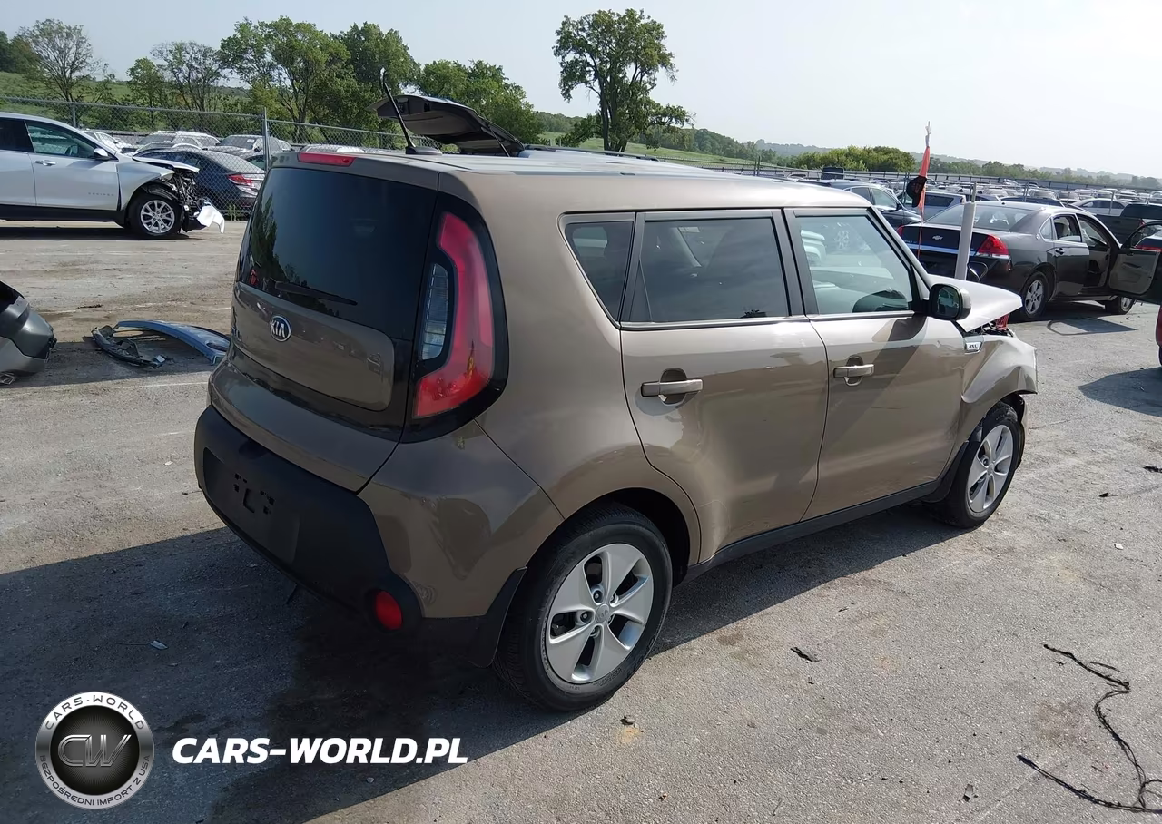 2015 Kia Soul VIN:KNDJN2A21F7137028 - 4