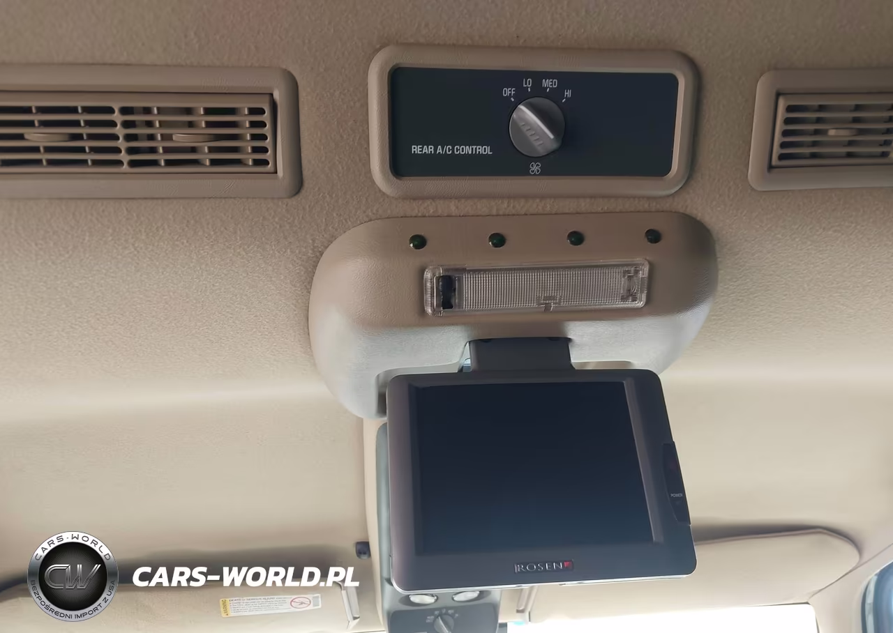 2000 Cadillac Escalade Standard VIN:1GYEK63R3YR200885 - 12