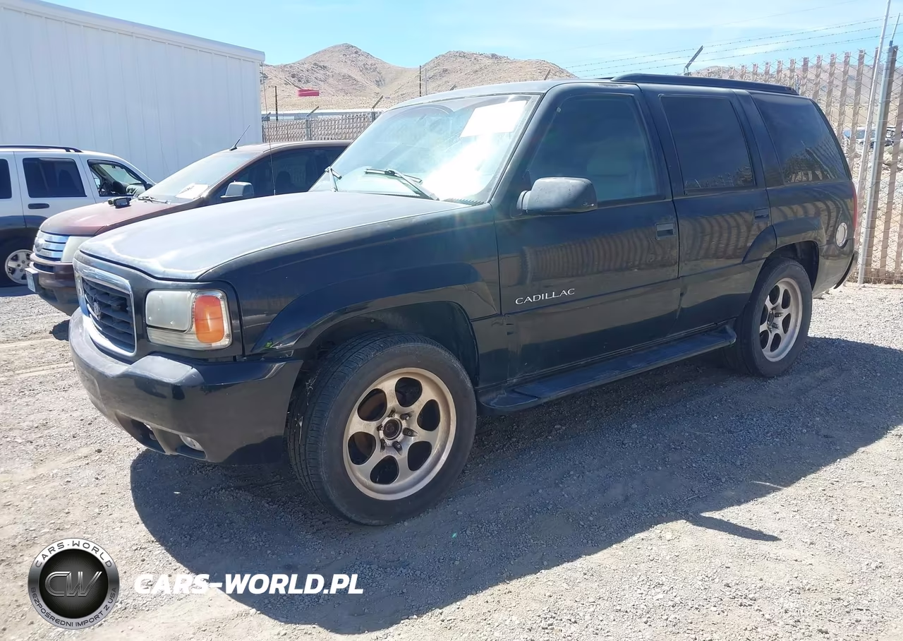 2000 Cadillac Escalade Standard VIN:1GYEK63R3YR200885 - 2
