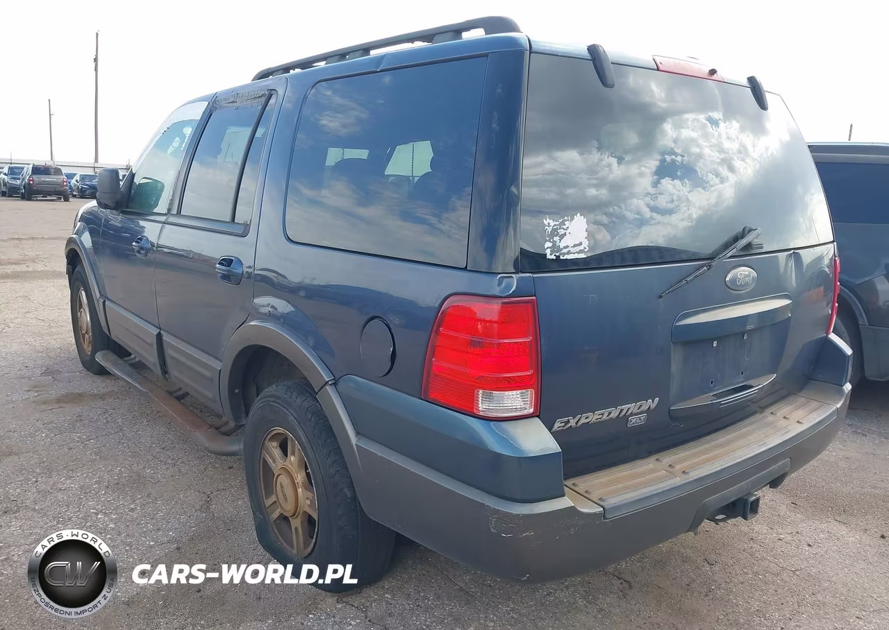 2005 Ford Expedition Xlt VIN:1FMPU15565LA56748 - 3