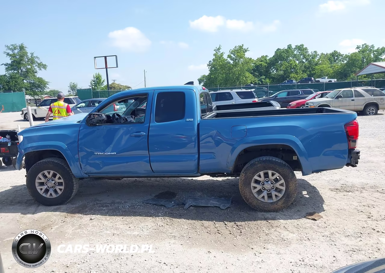 2019 Toyota Tacoma Sr5 VIN:5TFSX5EN2KX070048 - 13