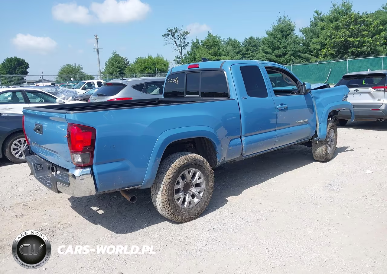 2019 Toyota Tacoma Sr5 VIN:5TFSX5EN2KX070048 - 4