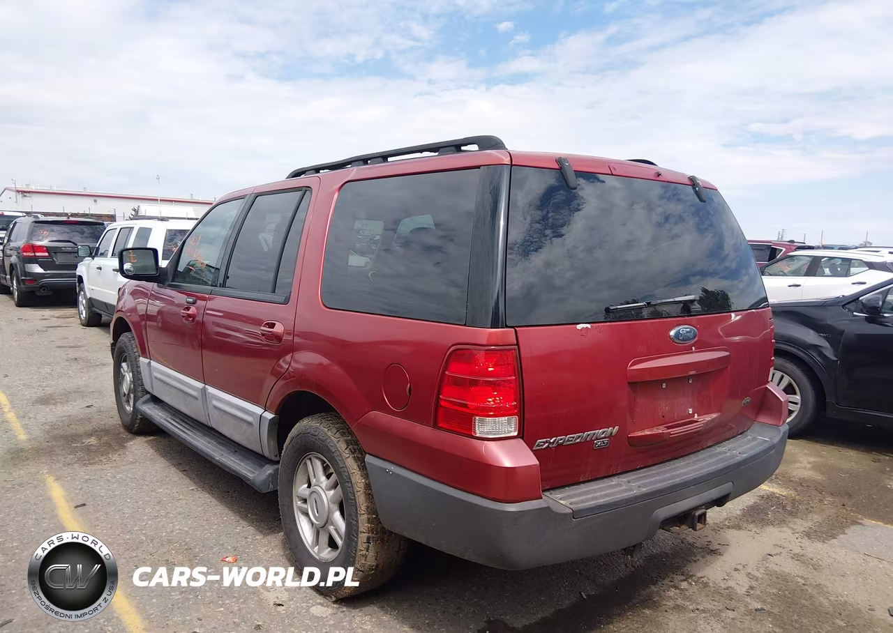 2005 Ford Expedition Xlt VIN:1FMPU15515LA64644 - 3