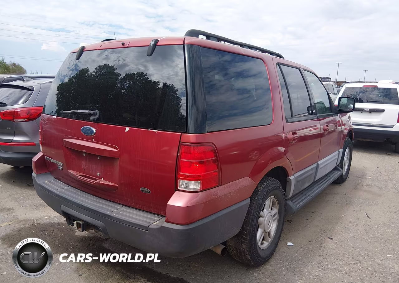 2005 Ford Expedition Xlt VIN:1FMPU15515LA64644 - 4