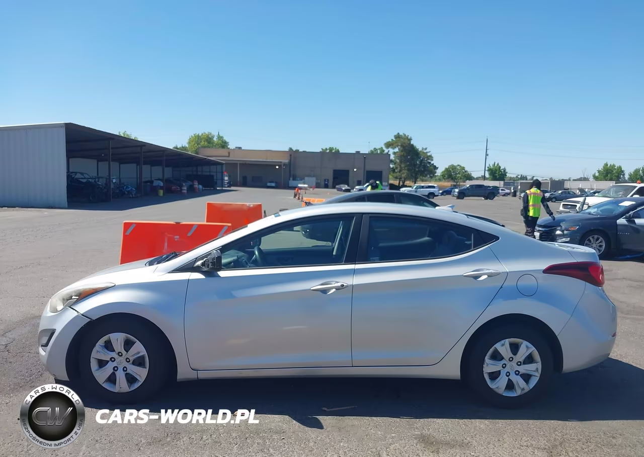 2016 Hyundai Elantra Se VIN:5NPDH4AE7GH707962 - 14