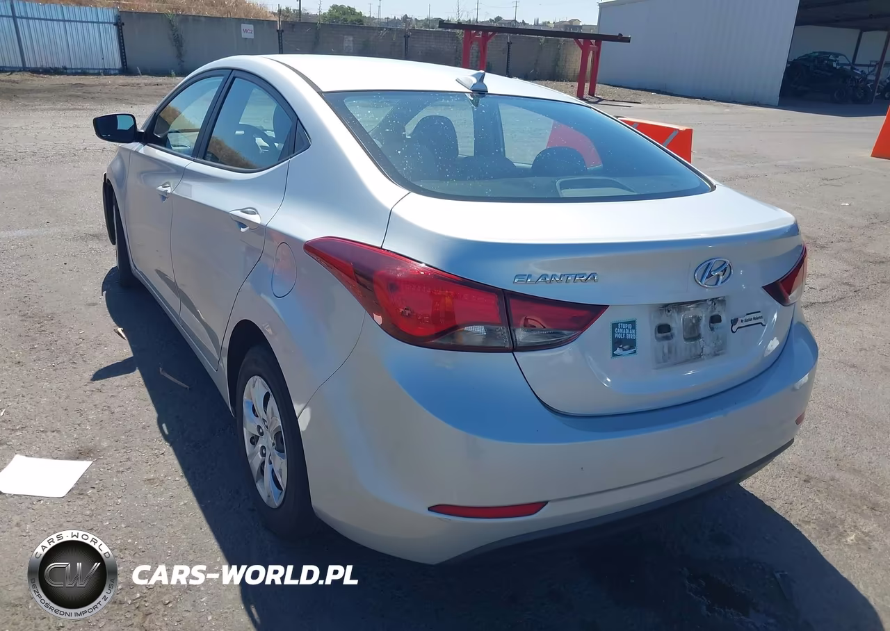 2016 Hyundai Elantra Se VIN:5NPDH4AE7GH707962 - 3
