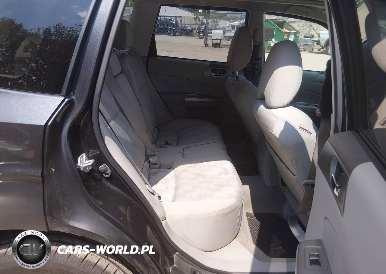 2010 Subaru Forester 2.5X Premium VIN:JF2SH6CC2AH704649 - 8