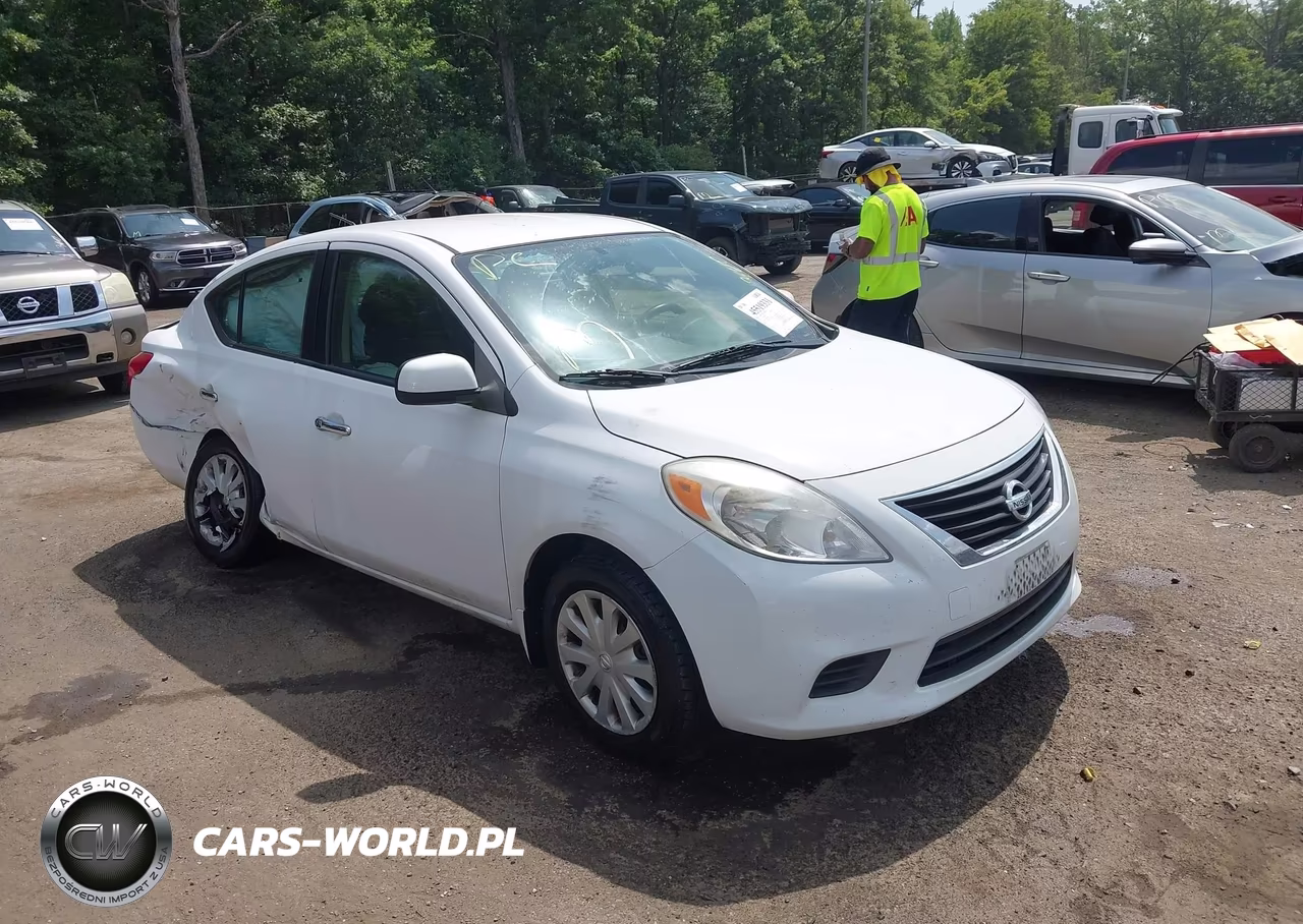 2012 Nissan Versa 1.6 Sv