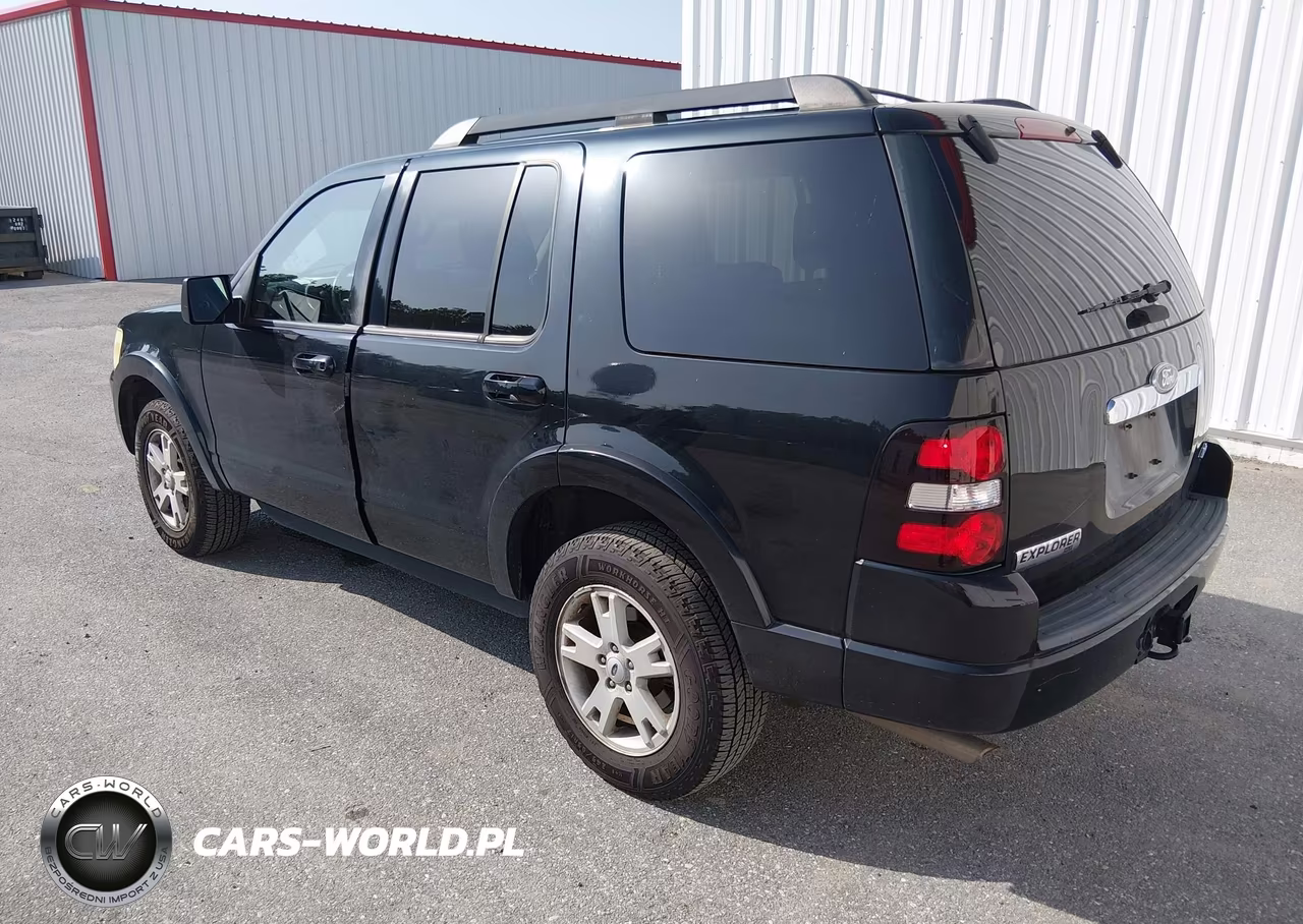 2010 Ford Explorer Xlt VIN:1FMEU7DE8AUA68030 - 3