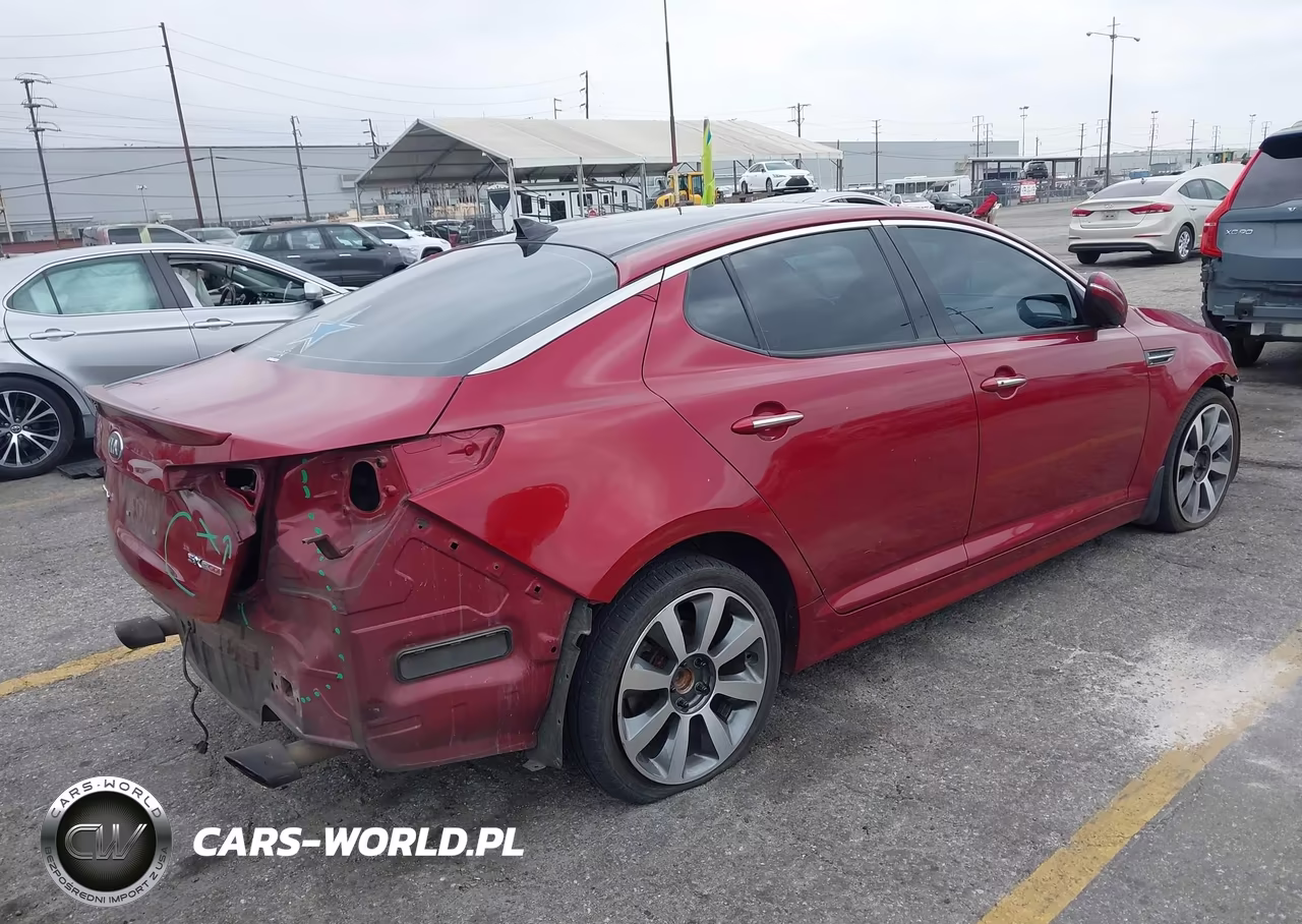 2013 Kia Optima Sx VIN:5XXGR4A65DG223279 - 4