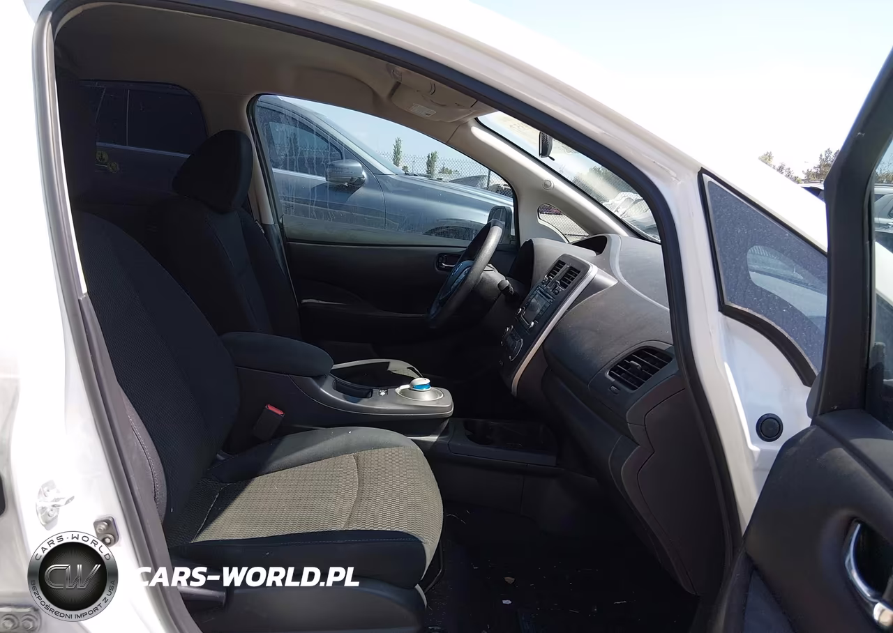 2016 Nissan Leaf S VIN:1N4AZ0CP7GC306209 - 5