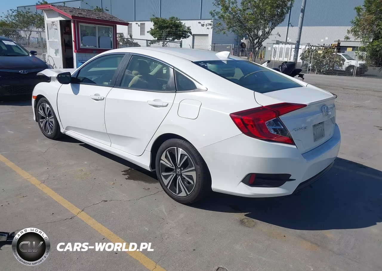 2018 Honda Civic Ex-T VIN:JHMFC1F33JX030268 - 3