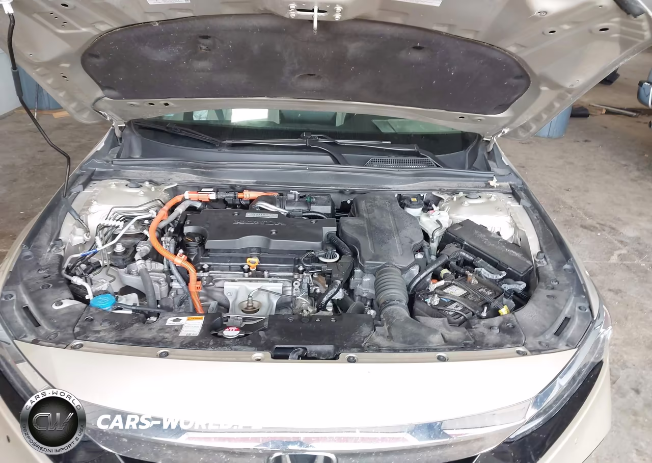 2020 Honda Accord Hybrid Touring VIN:1HGCV3F93LA008969 - 10