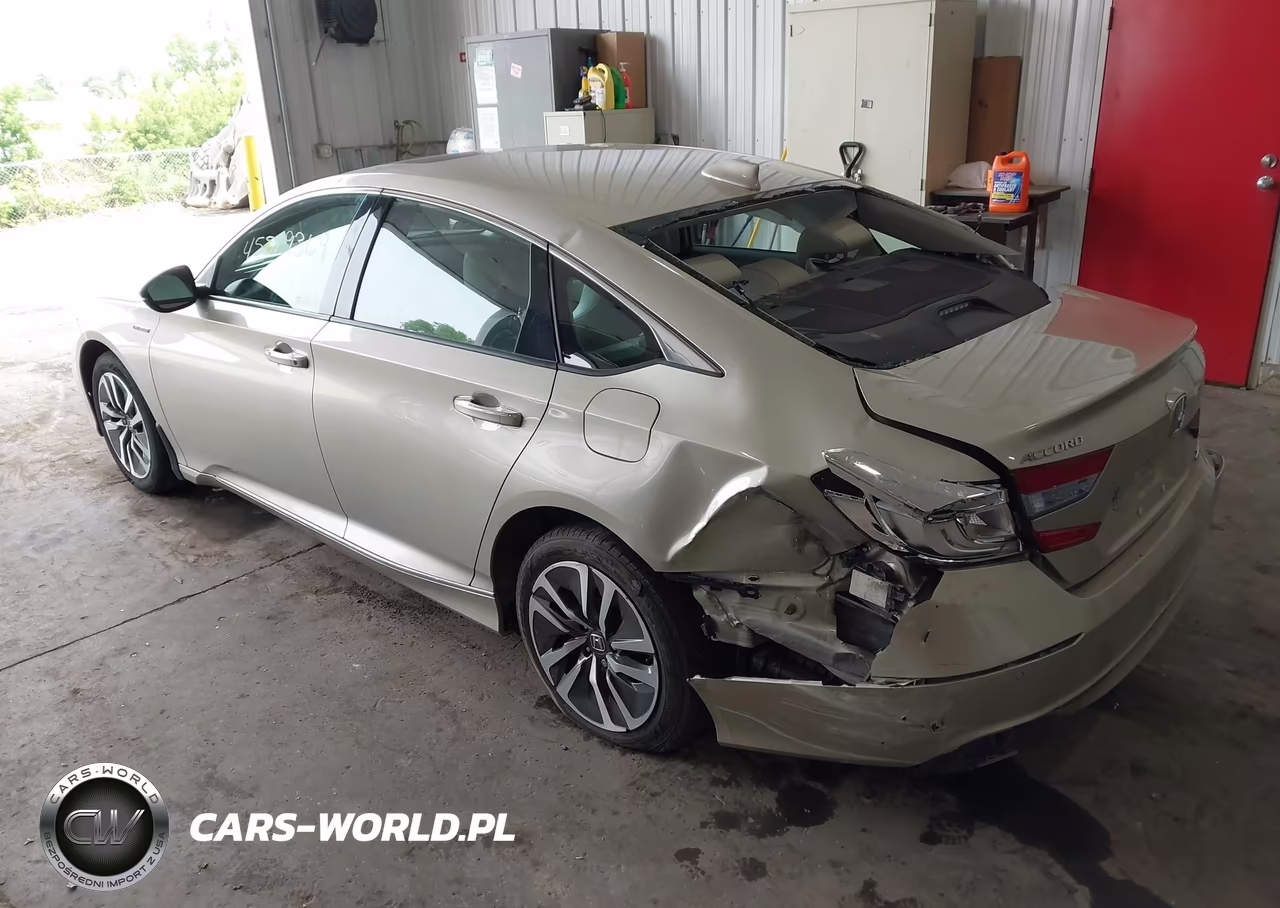 2020 Honda Accord Hybrid Touring VIN:1HGCV3F93LA008969 - 3