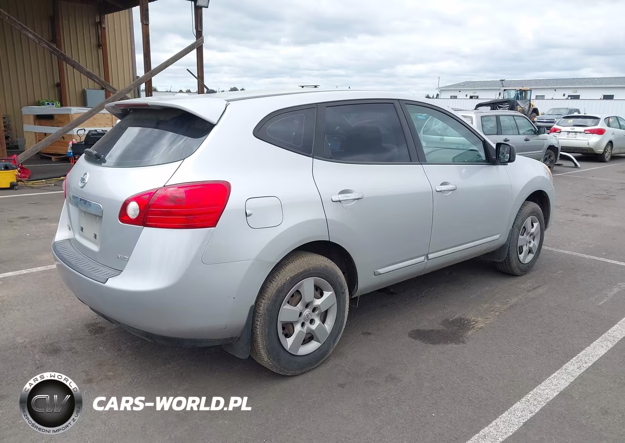 2011 Nissan Rogue S VIN:JN8AS5MV3BW662919 - 4