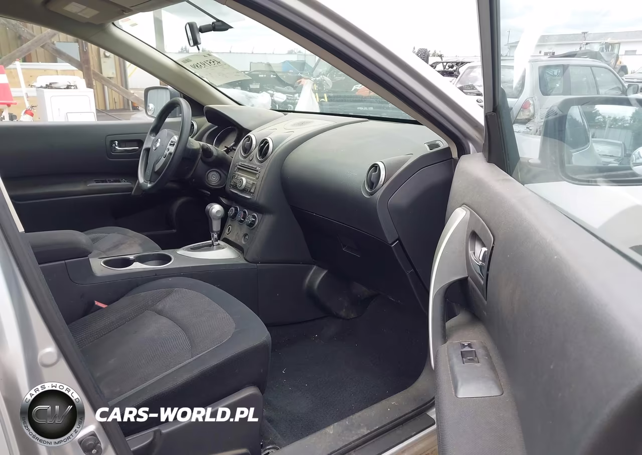 2011 Nissan Rogue S VIN:JN8AS5MV3BW662919 - 5