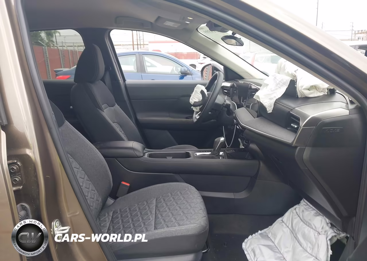 2026 Nissan Kicks Sv VIN:3N8AP6CEXTL336695 - 5