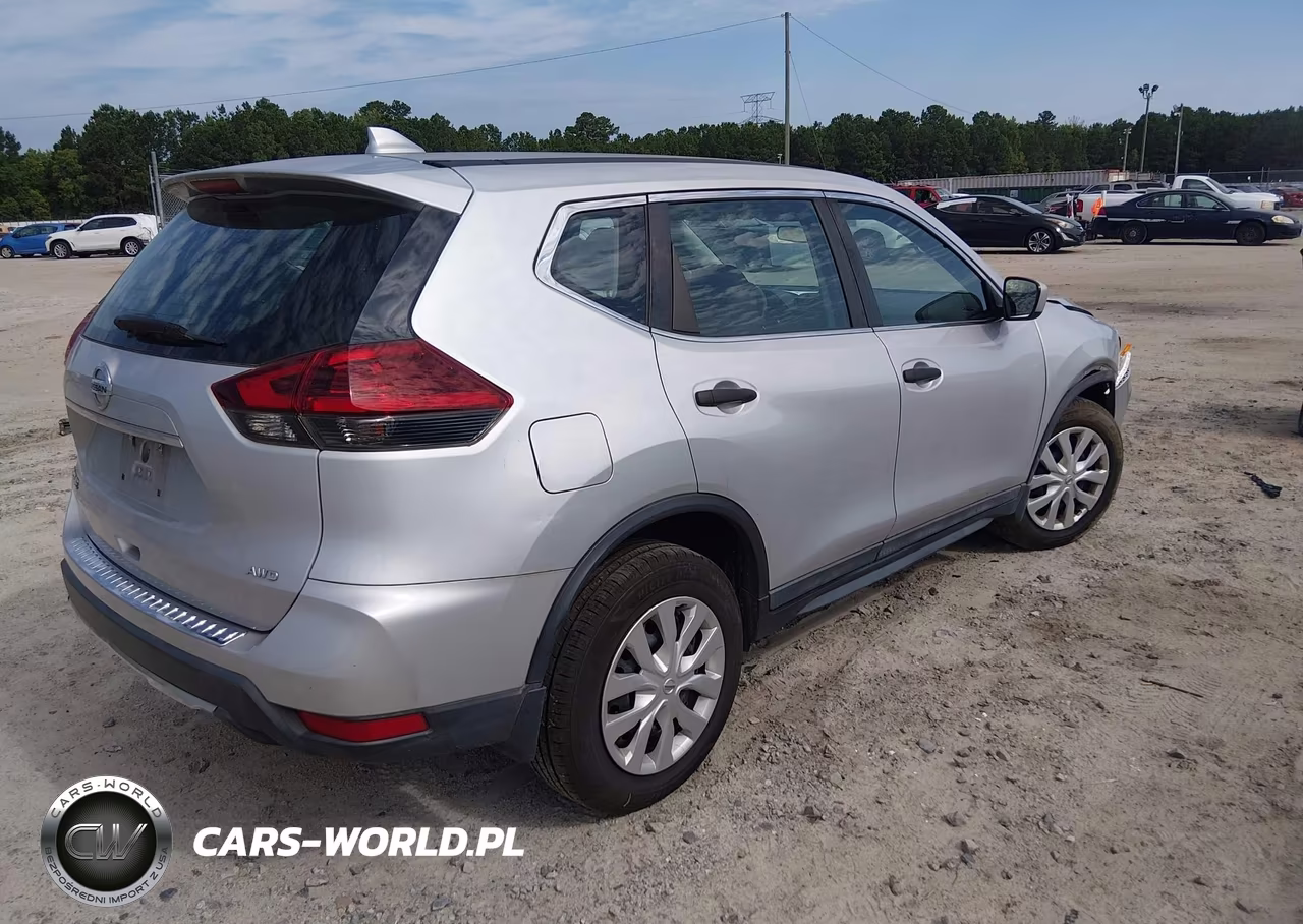 2019 Nissan Rogue S VIN:5N1AT2MV9KC845097 - 4