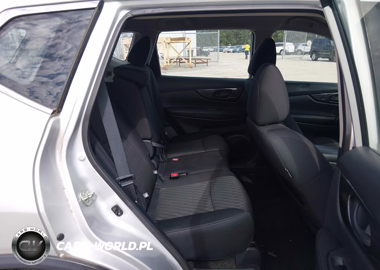 2019 Nissan Rogue S VIN:5N1AT2MV9KC845097 - 8