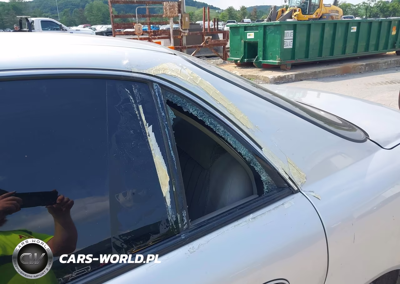 2004 Buick Century VIN:2G4WS52J141187214 - 12