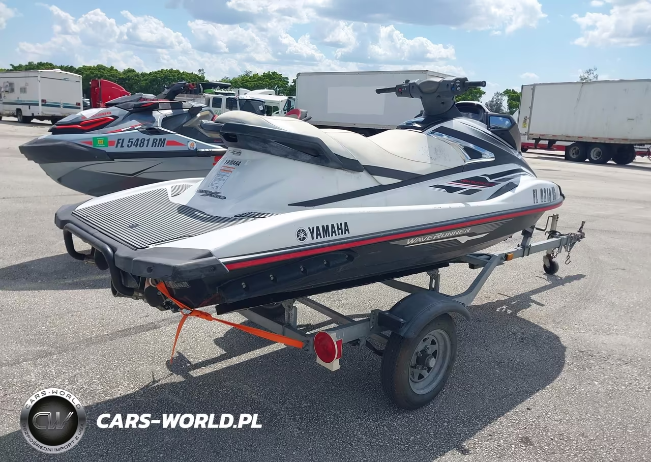 2018 Yamaha Vx Deluxe VIN:YAMA3843J718 - 4