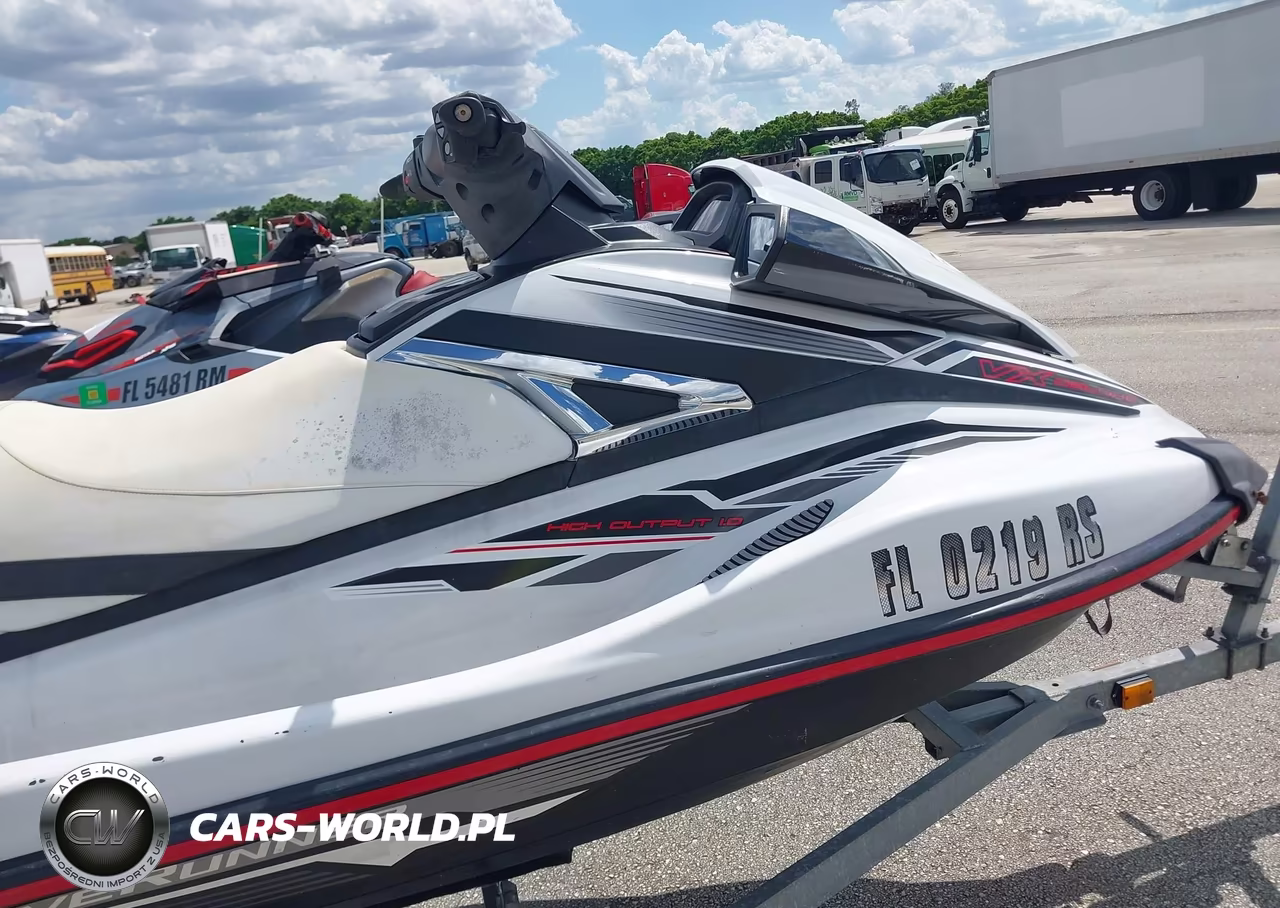 2018 Yamaha Vx Deluxe VIN:YAMA3843J718 - 5
