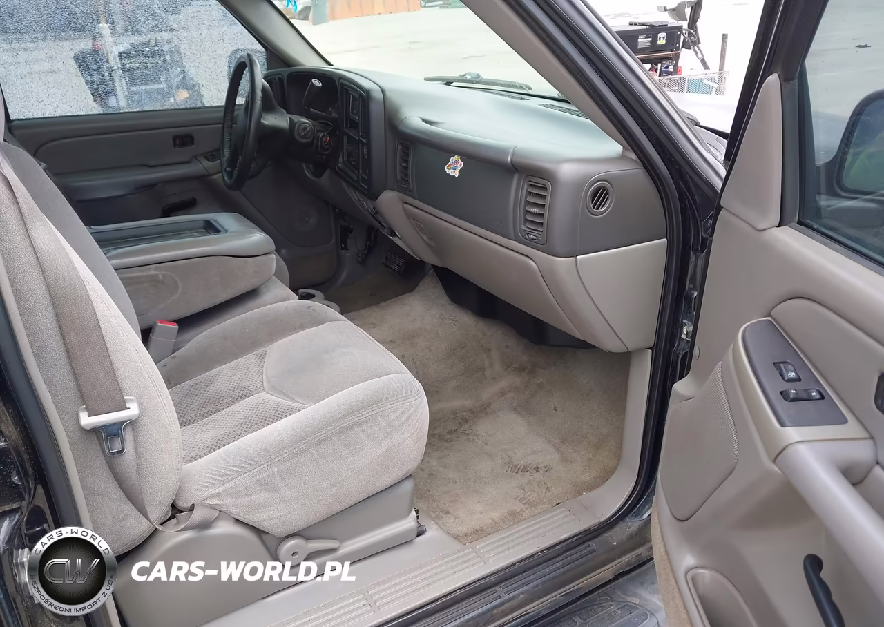2005 Chevrolet Tahoe Ls VIN:1GNEC13V05R260614 - 5