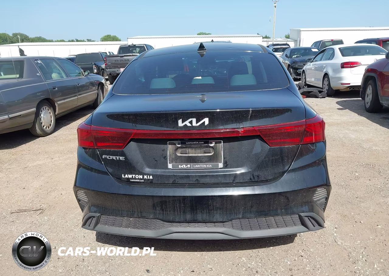 2022 Kia Forte Lxs VIN:3KPF24ADXNE458270 - 16