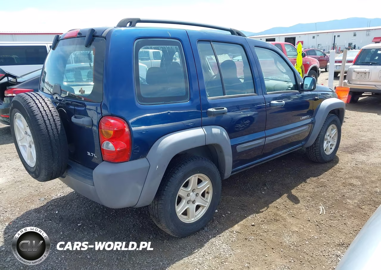 2004 Jeep Liberty Sport VIN:1J4GL48KX4W110022 - 4
